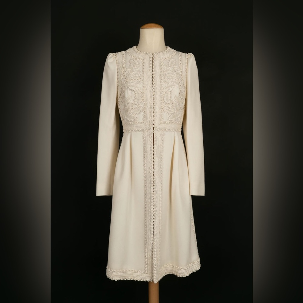NWT VALENTINO Runway Embroidered coat dress WEDDING, size 4 US, 40IT cream beige
